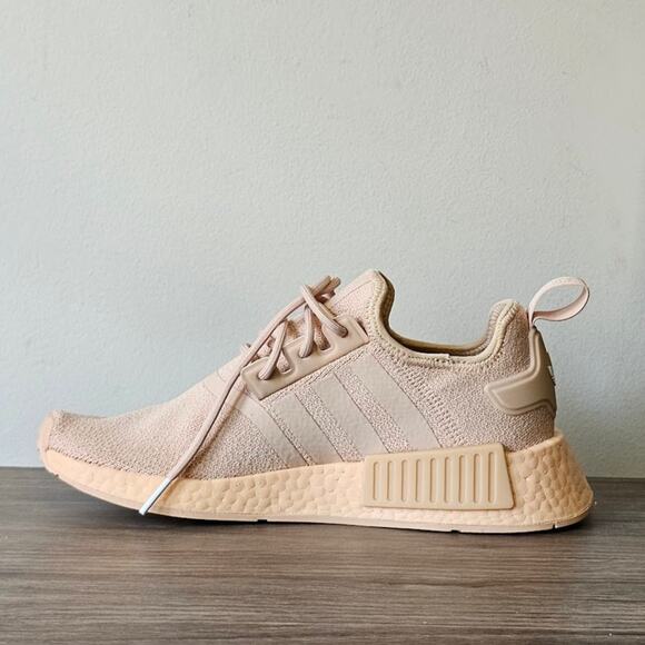 ADIDAS Women's NMD R1 Casual Sneakers Size 6.5 Blush NWT - Picture 4 of 7